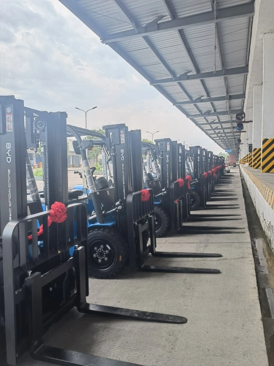 IIB T4气体防爆三支点锂电叉车，食品酒精车间安全搬运